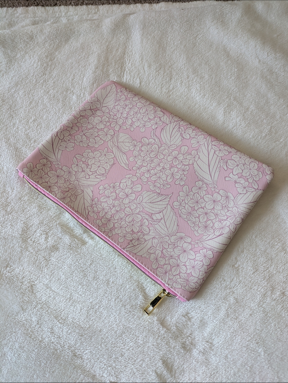 NWOT Pink Floral Zip Pouch
